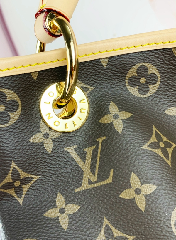 ルイヴィトンバッグ細部ディテール